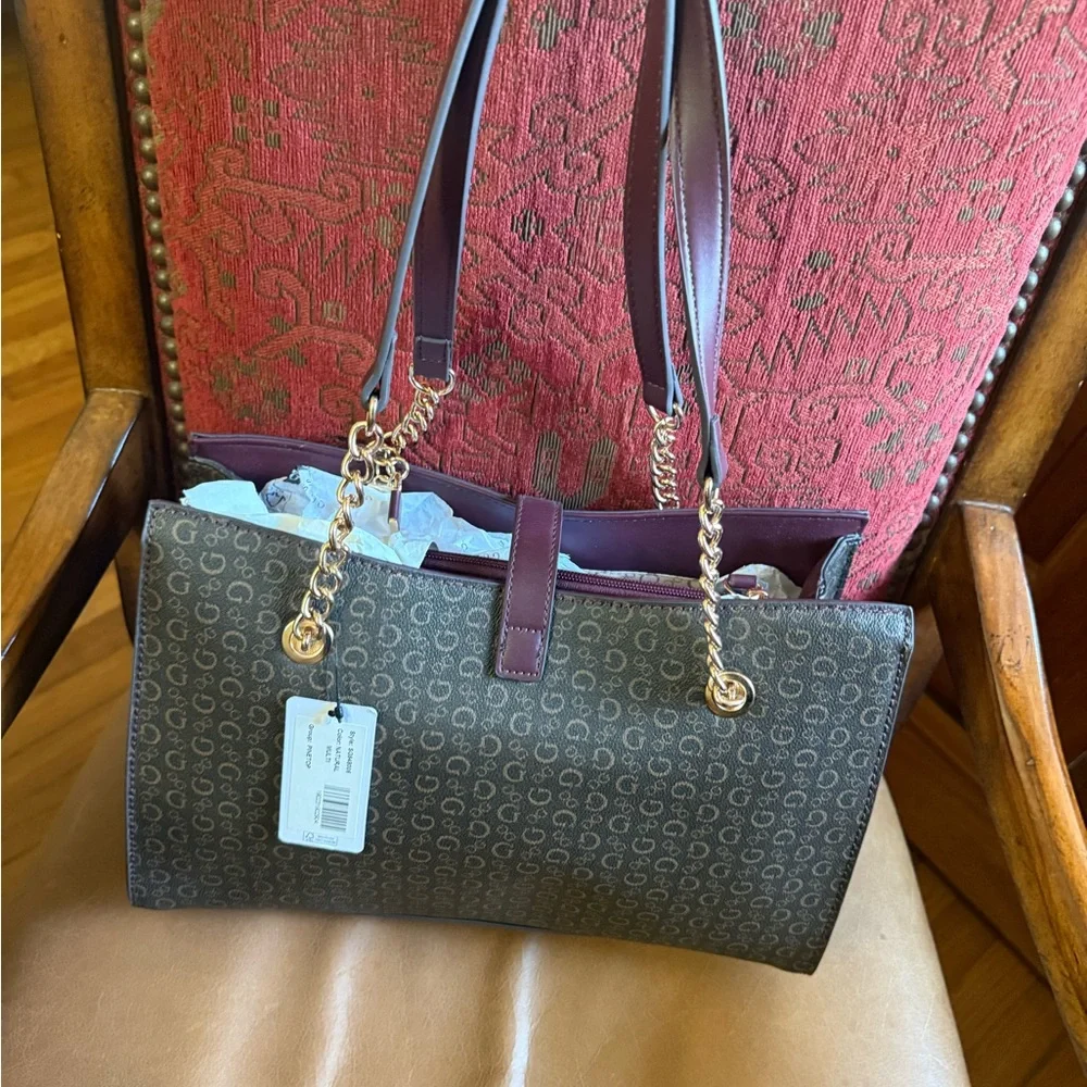 Guess Burgundy and Brown with muted Gold letters Shoulder Bag - Picture 5 of 10